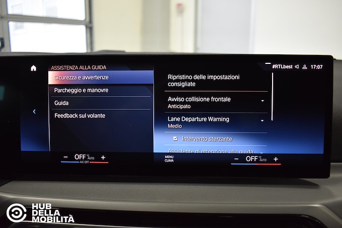 BMW 318d 48V Touring